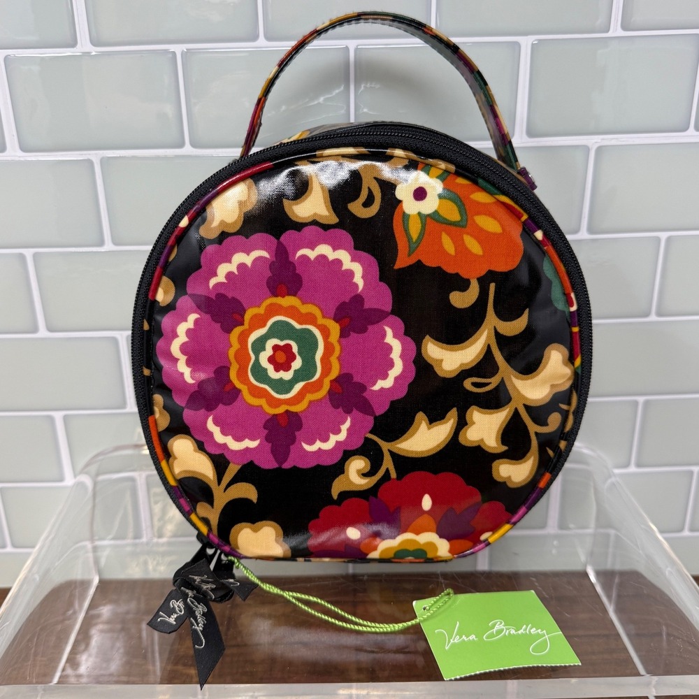 NWT Vera Bradley Hatbox Cosmetic Case in Suzani